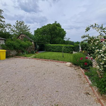 Potpićan Guesthouse Marija מראה חיצוני תמונה